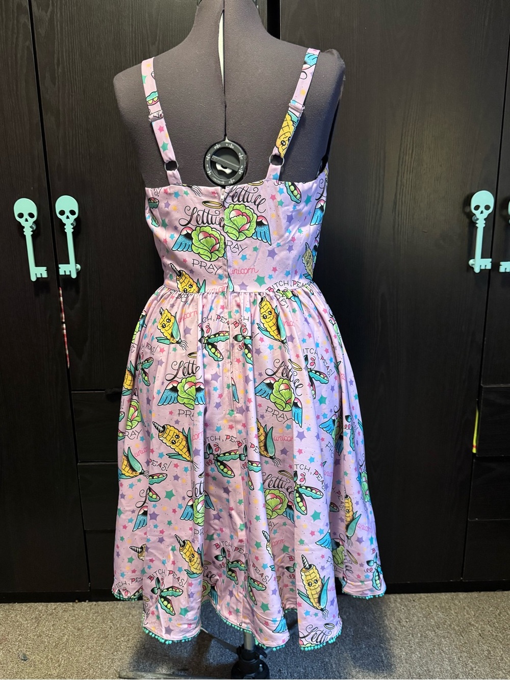 Sourpuss Pun With Foods Novelty Print Swing Dress - Picture 2 of 2